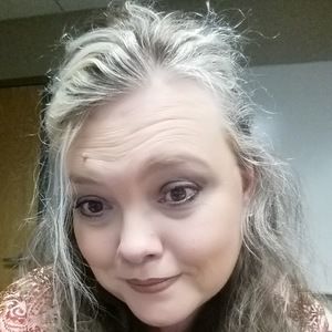 Meet your Posher, Addie